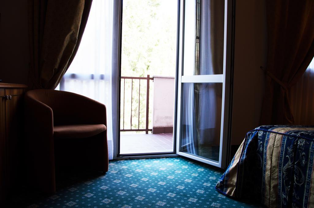 Hotel Visconti Melzo Buitenkant foto